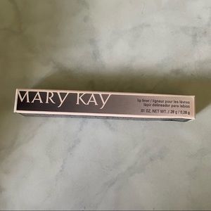 NEW! Mary Kay lip liner-Neutral